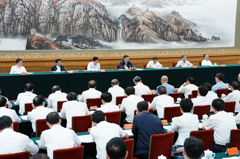 　　7月5日，中共中央總書記、國家主席、中央軍委主席習(xí)近平在北京出席深化黨和國家機構(gòu)改革總結(jié)會議并發(fā)表重要講話。新華社記者 王曄 攝